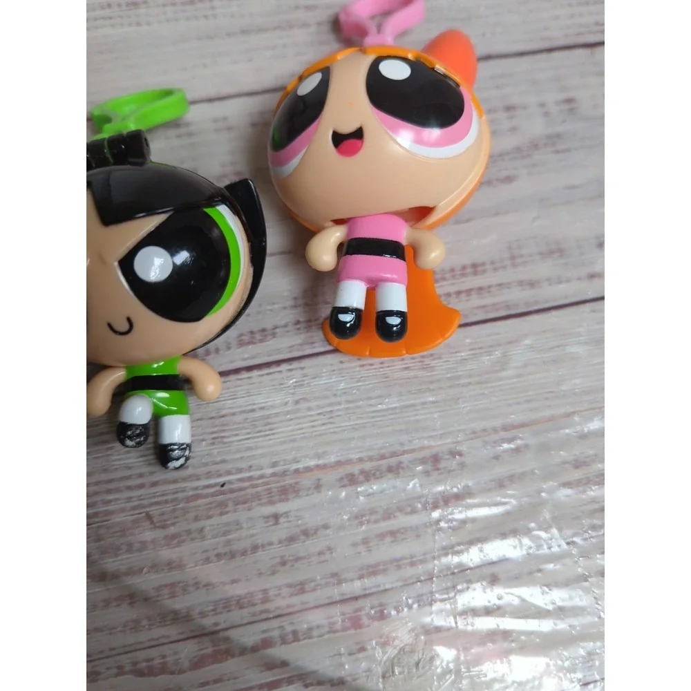 Powerpuff Flick Reveal Girls Keychains Cartoon Network Lot 2 Blossom/Buttercup